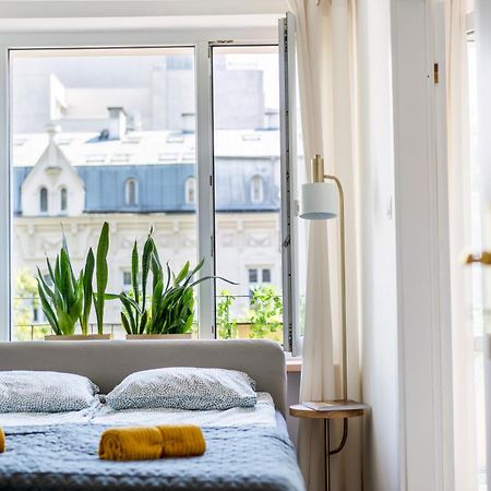Greenpoint Hoza Apartment Варшава Екстериор снимка